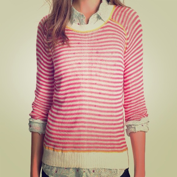 ❌SOLD❌Semi-sheer contrast stitch sweater in pink