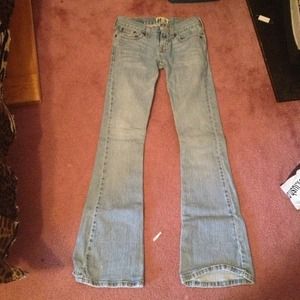Hollister jeans