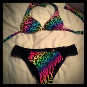 Roxy reversible swim suit. BRIGHT COLORS