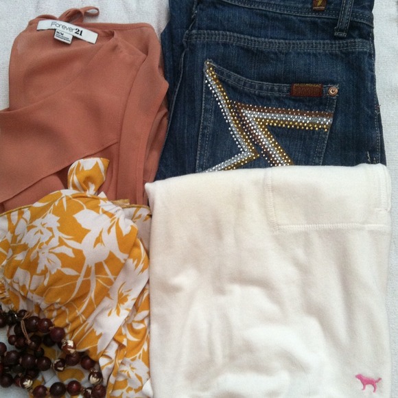 🎀 BUNDLE for @trishabb1 🎀