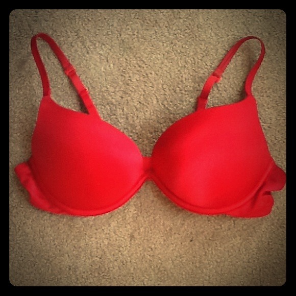 Sexy red Aerie bra