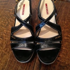 Beautiful black prada sandals.