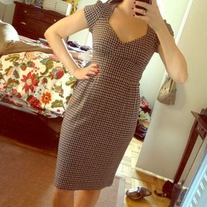 Banana Republic houndstooth dress