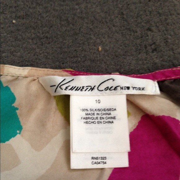 Kenneth Cole Top - Picture 2 of 2