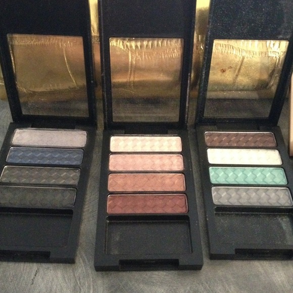 Eye shadow bundle - Picture 2 of 4