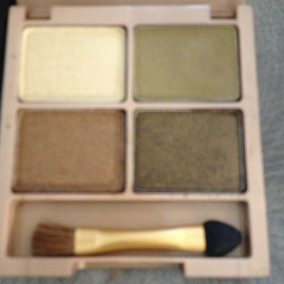 Eye shadow bundle - Picture 4 of 4