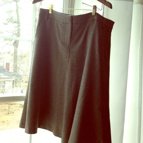 J crew black and grey herringbone skirt!