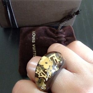 | Authentic LV Ring |