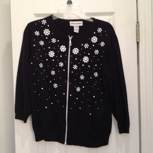 Cathy Daniels zip front sweater