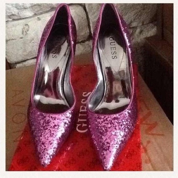 Guess Shoes - HOST PICK 12/20 SPARKLE ✨ 👠Guess heels New size 8