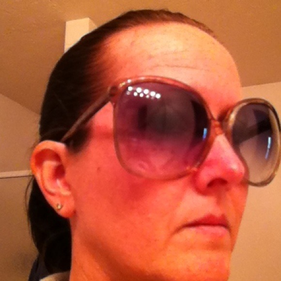 SOLD☀👓 - Picture 2 of 2