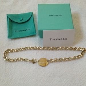 SOLD.      Tiffany &Co. Necklace
