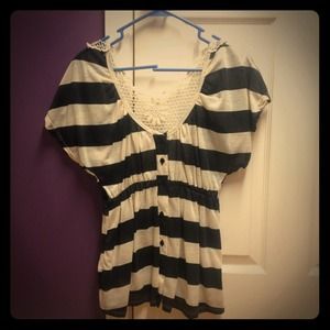 Black & White Striped Top
