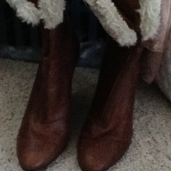 DONATED - Picture 4 of 4