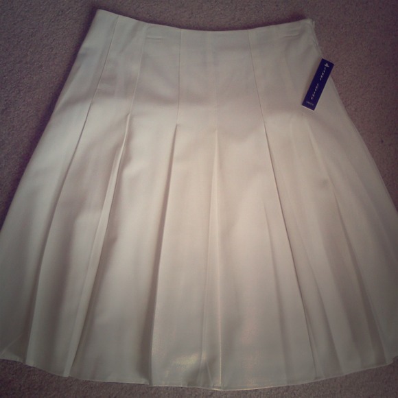 Larry Levine Pleated Skirt