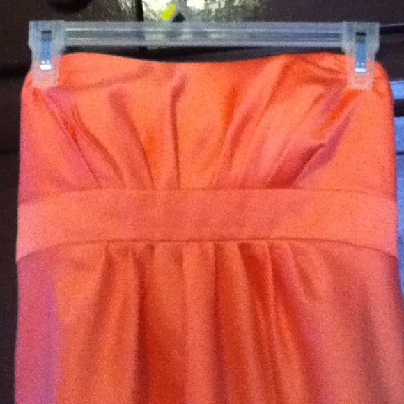 Choral pinkish strapless dress! - Picture 2 of 4