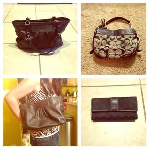 ⛔SOLD⛔ Looking for Coach brand?