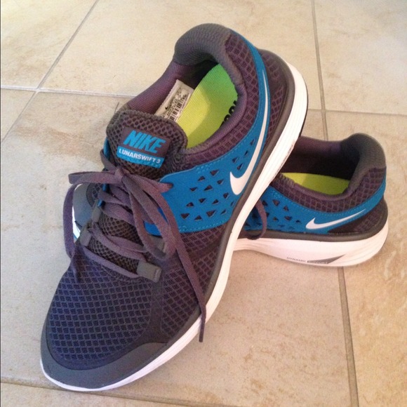 RESERVEDNike Lunarswift 3 Fitsole Running Shoe....