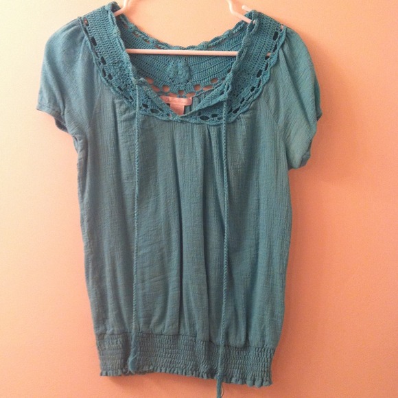 🎉Reduced🎉Charolette Russe top