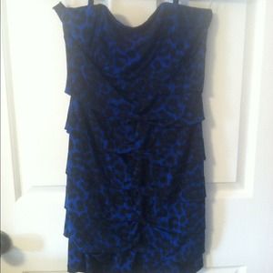Stretchy blue animal print dress