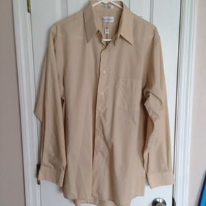 Mens Shirt Van Huesen size Large