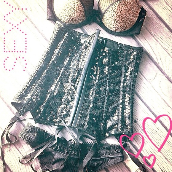 Sequin waist cincher