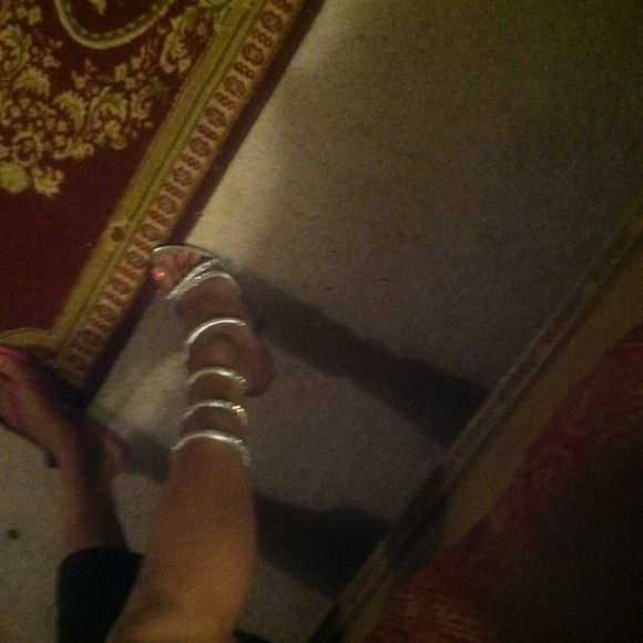 Silver shoes with sequins worn twice - Picture 1 of 4