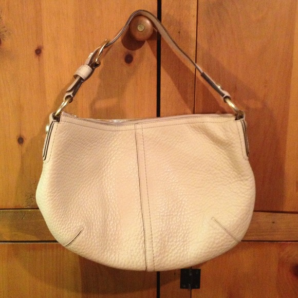 Coach Light Beige Leather Hobo