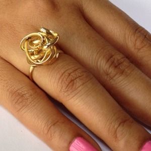 TANGLE RING- gold color