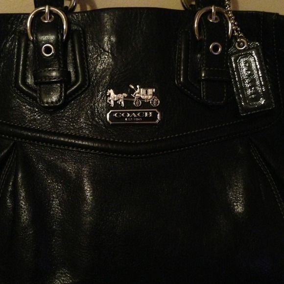 Black leather Coach bag - Picture 2 of 4