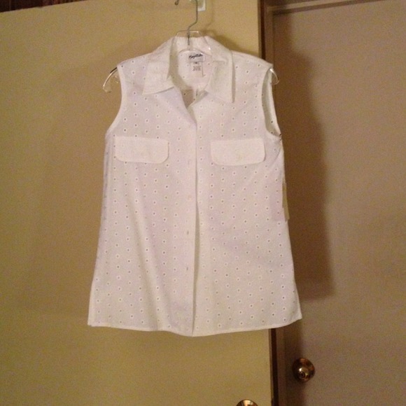 White sleeveless and long sleeve in bundle..