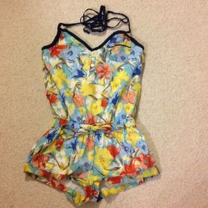 Hollister swim cover size small