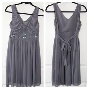 Forever 21 gray empire waist dress