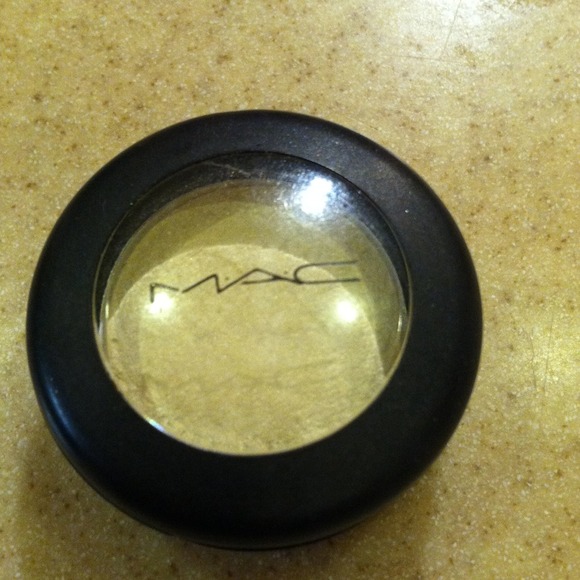 SOLD- MAC Eyeshadow in CASA BLANCA