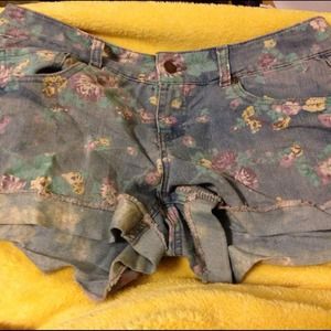 Forever 21 shorts