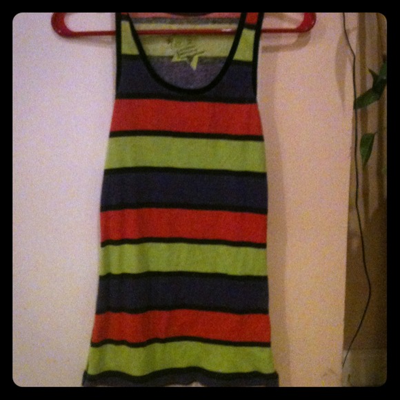 ✨REDUCED✨Nollie striped tank