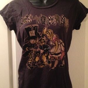 Vintage Alice & wonderland tee