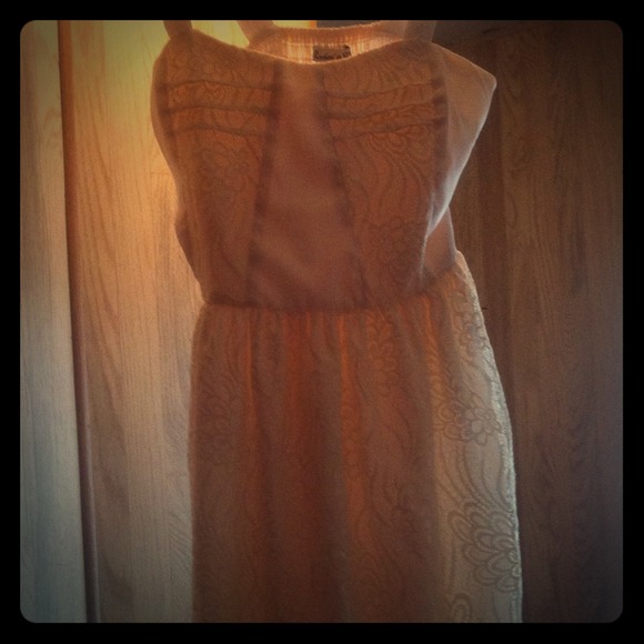 Lace dress
