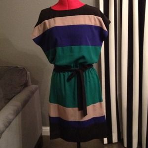 *SOLD*. NWT Cute Color Block Dress