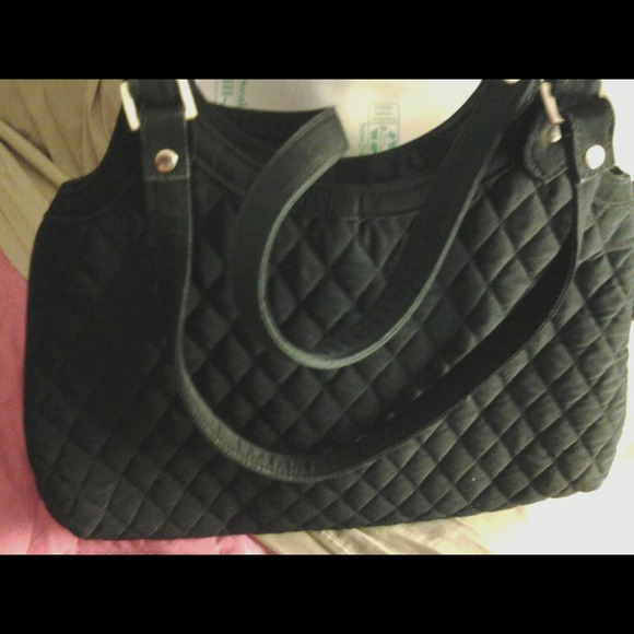 💥SALE💥Vera Bradley Black Quilted Purse