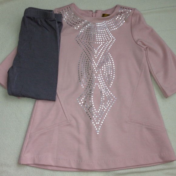 SOLD.  Little Girls Outfit