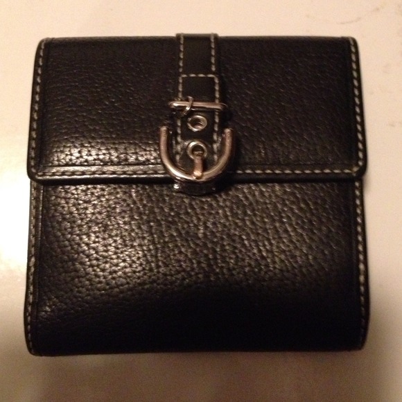 Coach | Bags | Authentic Coach Wallet | Poshmark