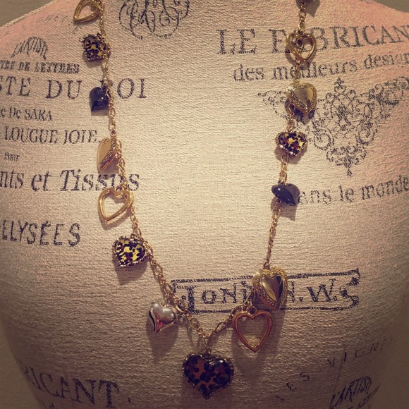 Betsey Johnson Jewelry - Betsey Johnson Heart Necklace