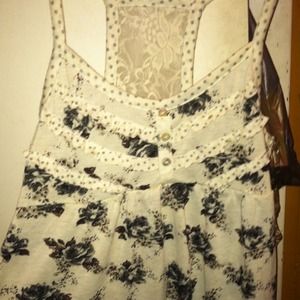 Flowery cream tank top