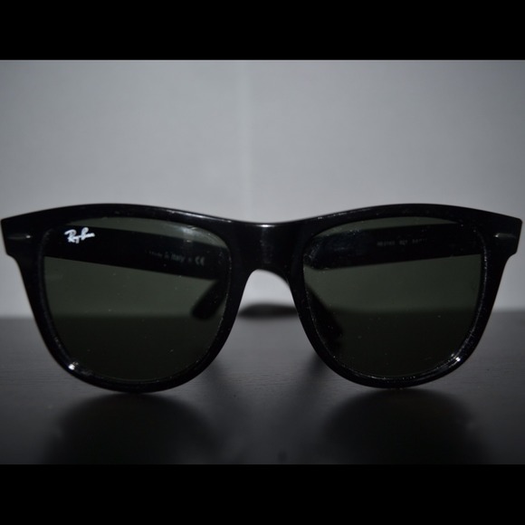🔅💰SOLD💰🔅RayBan oversized wayfarers