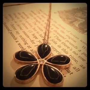 Black flower and gold chain Sterling won't turn!!!