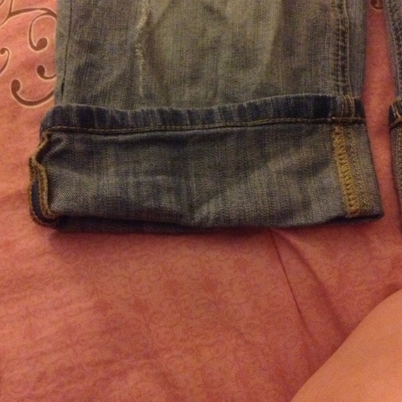 Ripped Capris - Picture 3 of 3