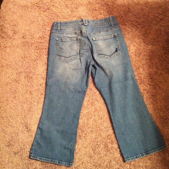 Sold - Picture 2 of 3