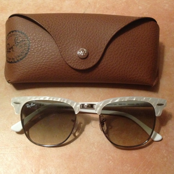 Ray-Ban Clubmaster White & Hollister Top TRADE
