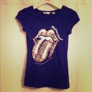 H&M Rolling Stones shirt! ❌❌❌❌REDUCED❌❌❌❌